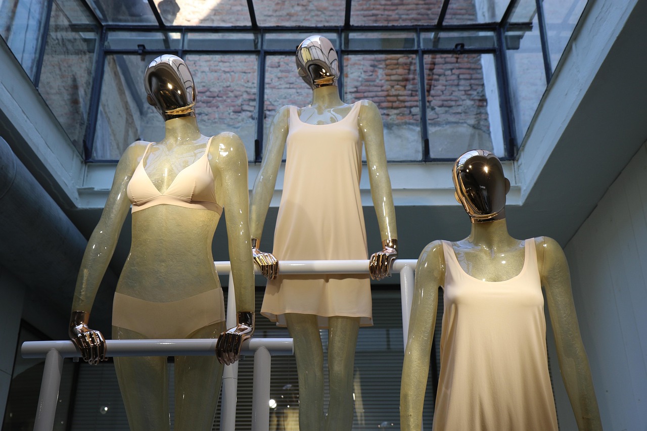 Luxury retail